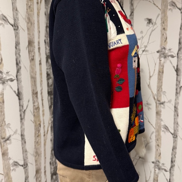 Vintage Rainbow Bridge Embroidered Calendar Cardigan Sweater Size Small - Picture 9 of 16